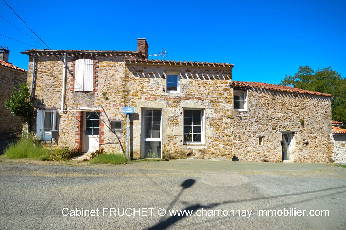 Maison à vendre, 120m², Sigournais