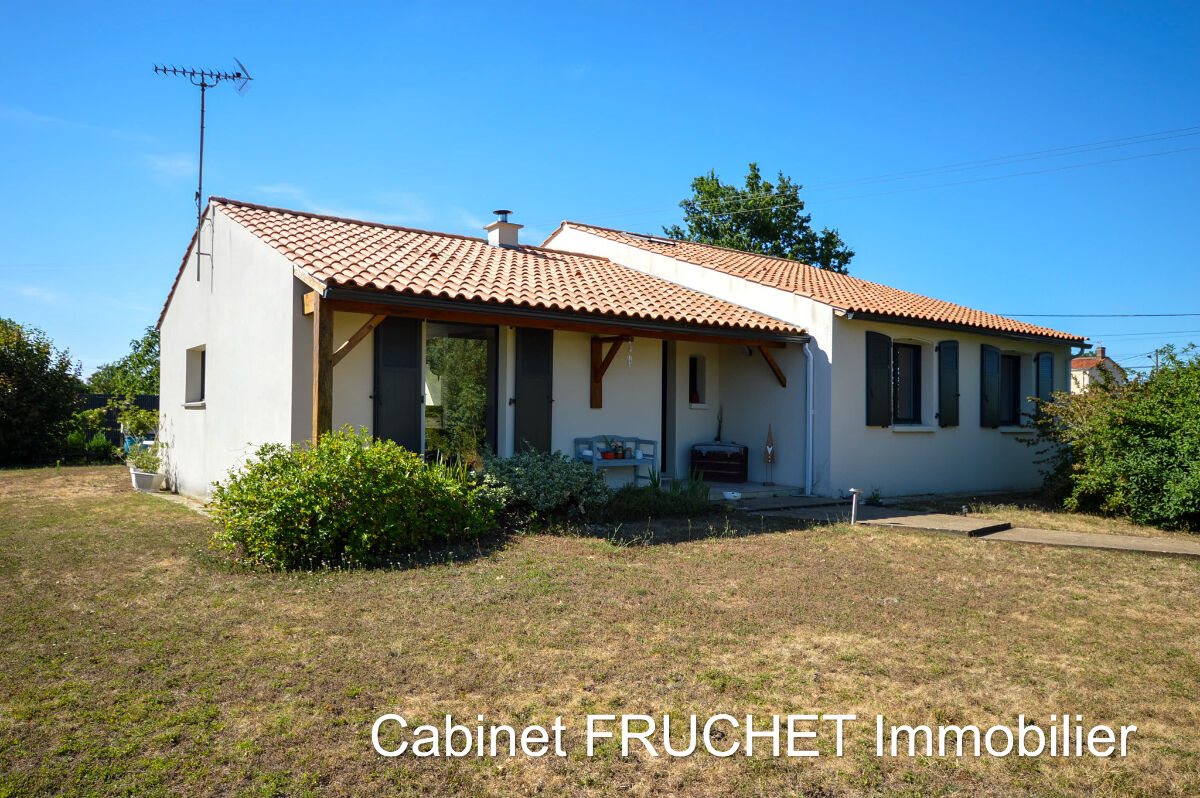 Maison à vendre, 105m², Sigournais