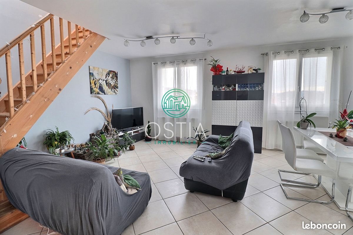 Maison à vendre, 100m², Genilac