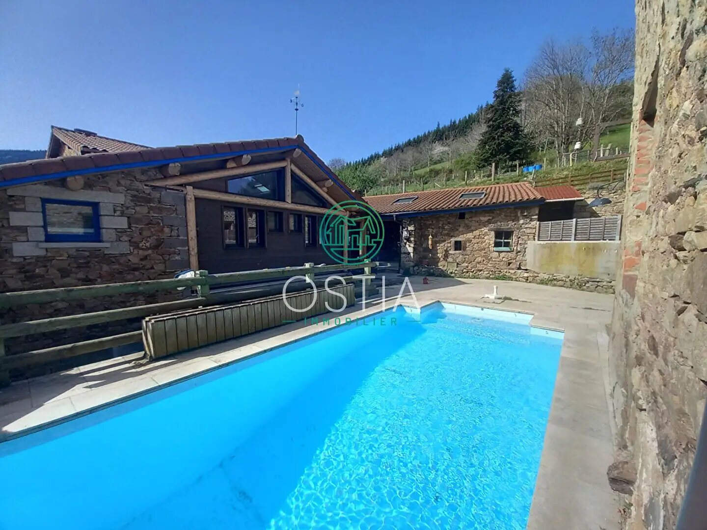 Maison à vendre, 190m², Doizieux