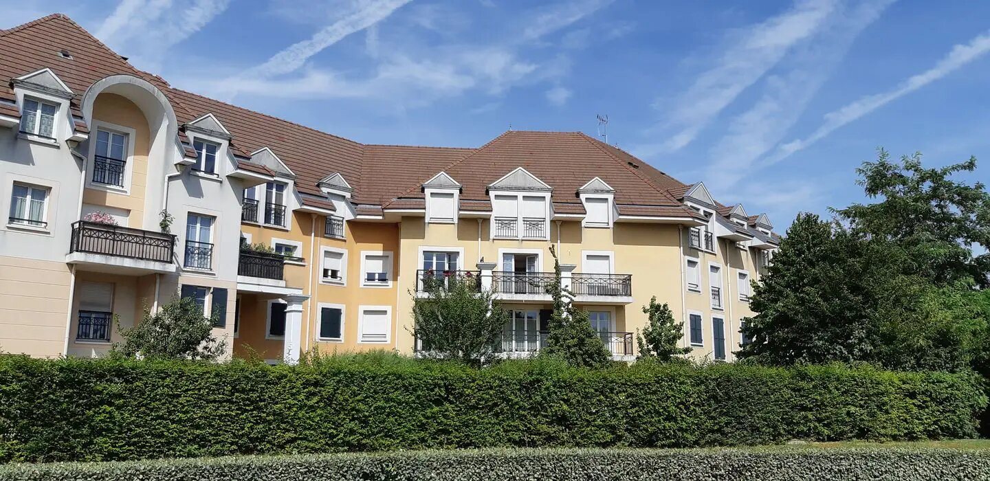 Appartement à louer, 45m², Emerainville