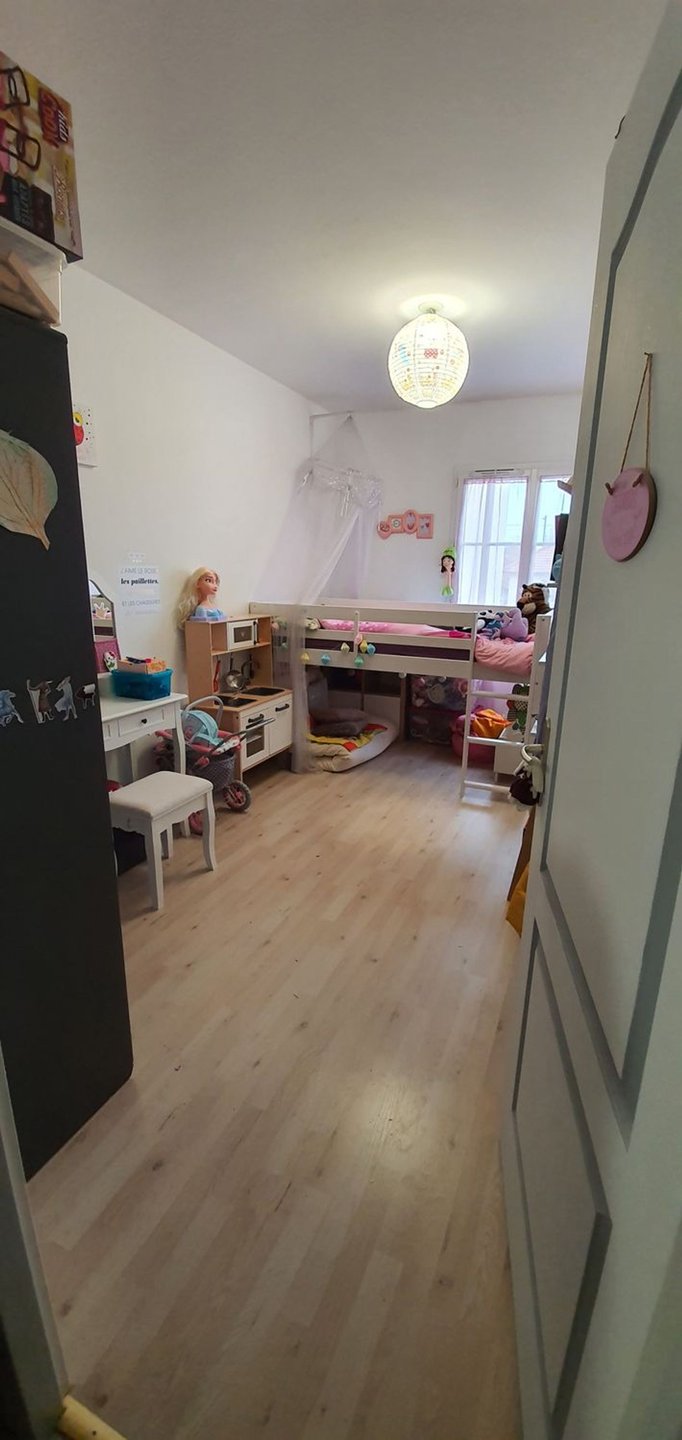 Appartement à louer, 66m², Freneuse