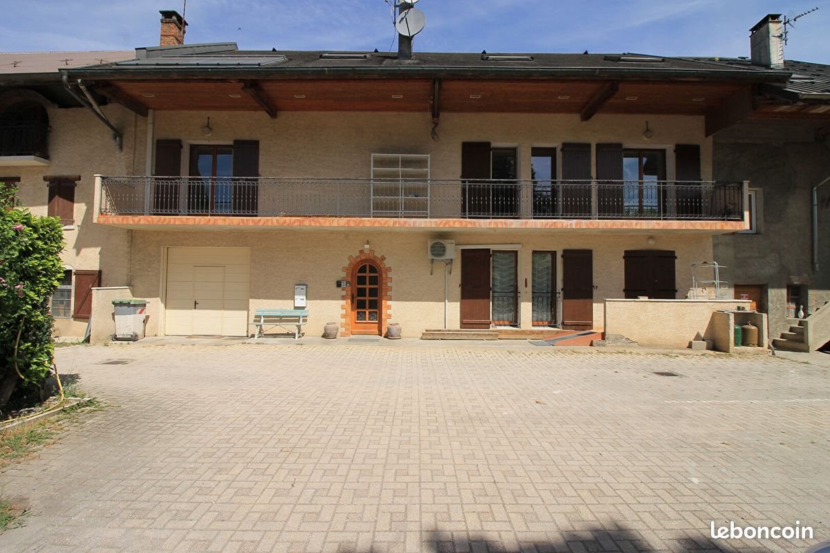 Maison à vendre, 380m², Porte-de-Savoie