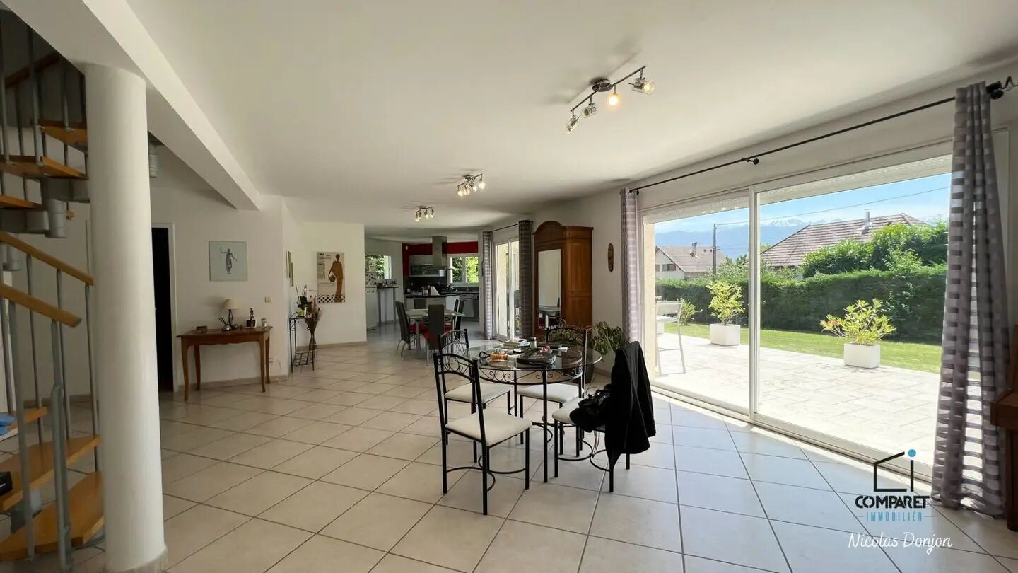 Maison à vendre, 219m², Chapareillan
