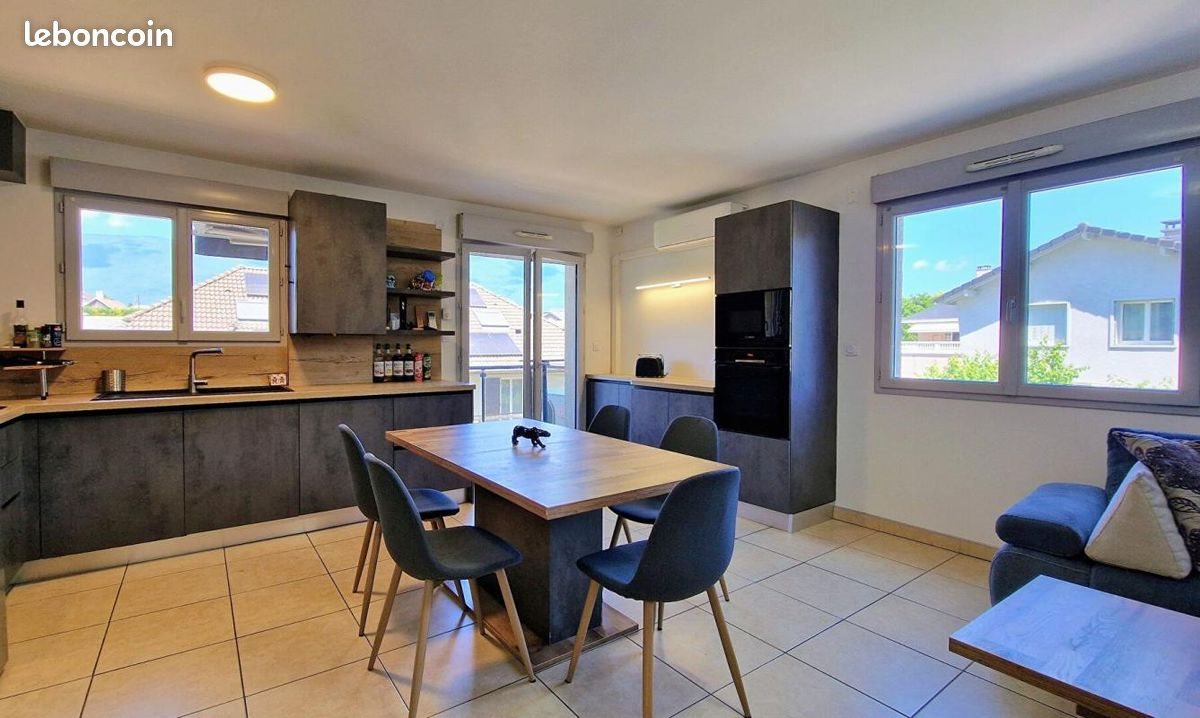 Appartement à vendre, 68m², Viviers-du-Lac
