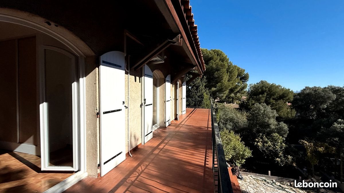 Appartement à louer, 104m², Sausset-les-Pins
