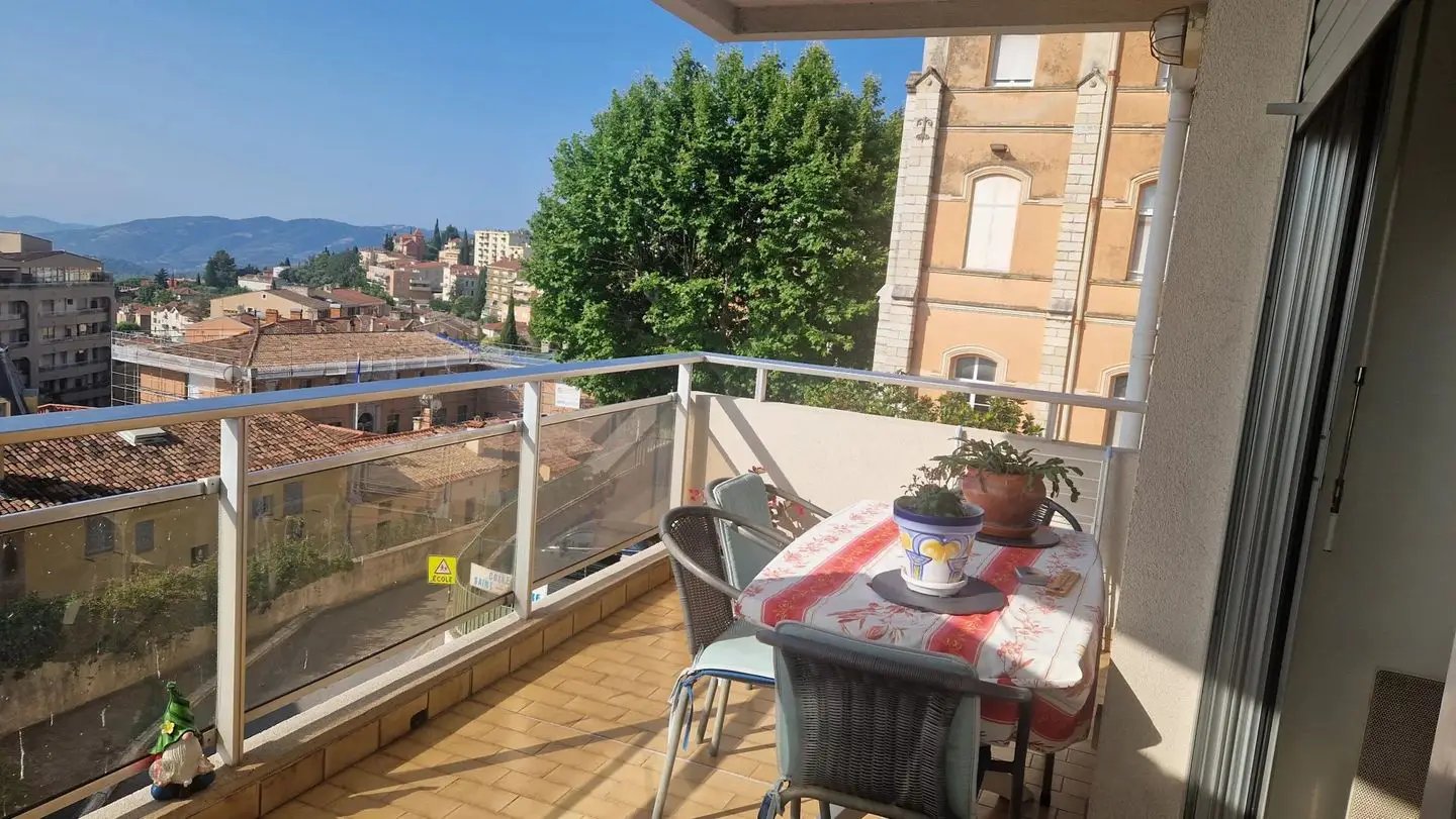 Appartement à louer, 52m², Grasse