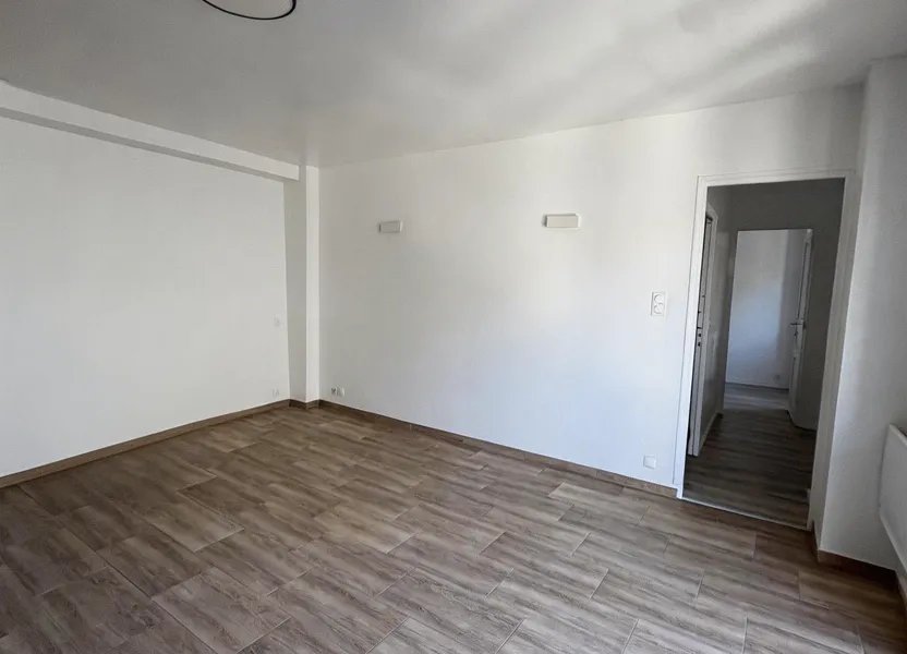 Appartement à louer, 57m², La Courneuve