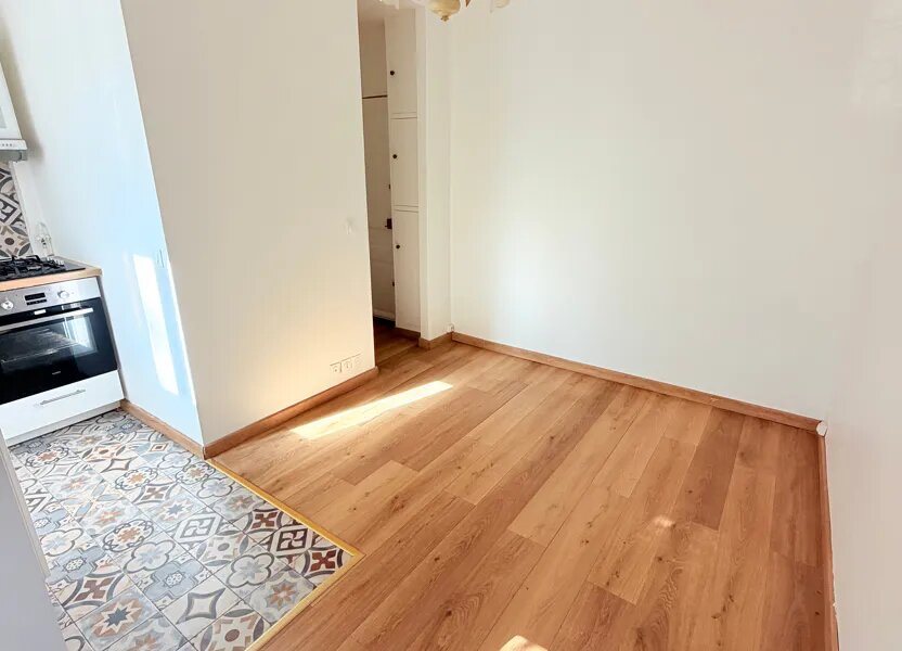 Appartement à vendre, 27m², La Courneuve