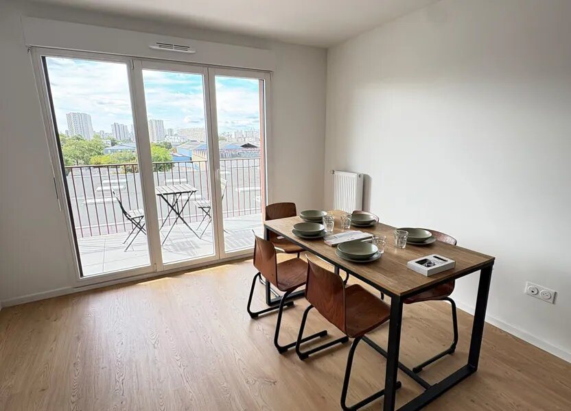 Appartement à louer, 45m², La Courneuve