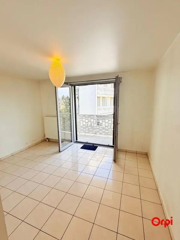 Appartement à vendre, 29m², Le Bourget