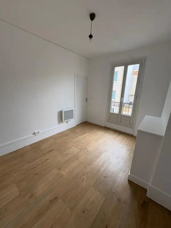 Appartement à louer, 32m², Clichy