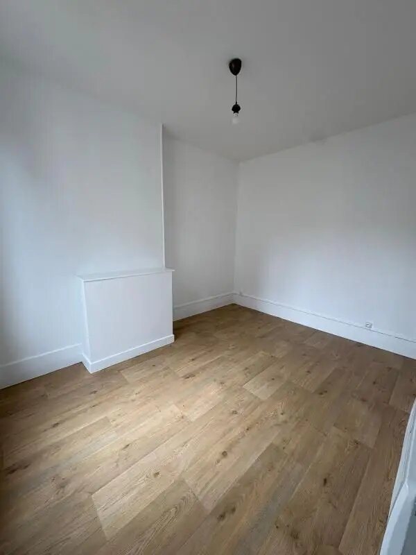 Appartement à louer, 32m², Clichy