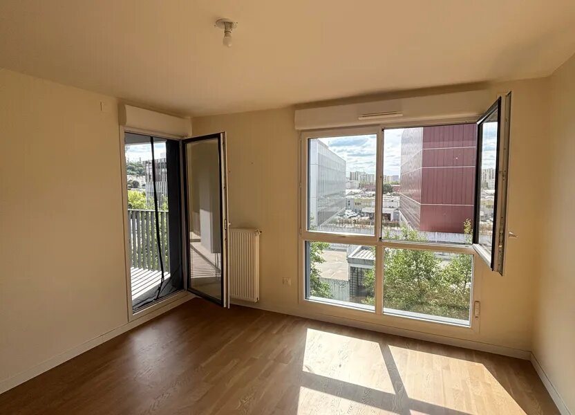Appartement à louer, 61m², Romainville