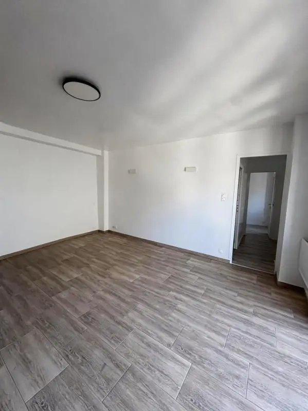 Appartement à louer, 57m², La Courneuve
