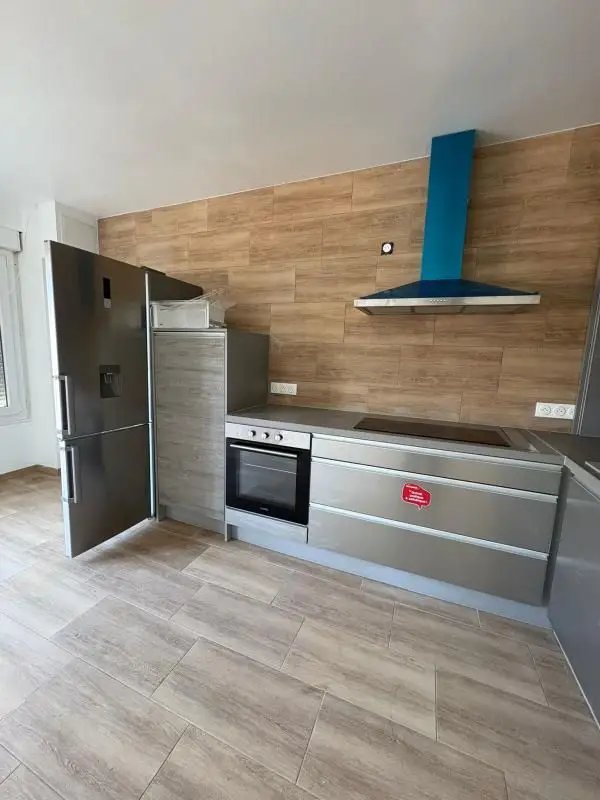 Appartement à louer, 57m², La Courneuve