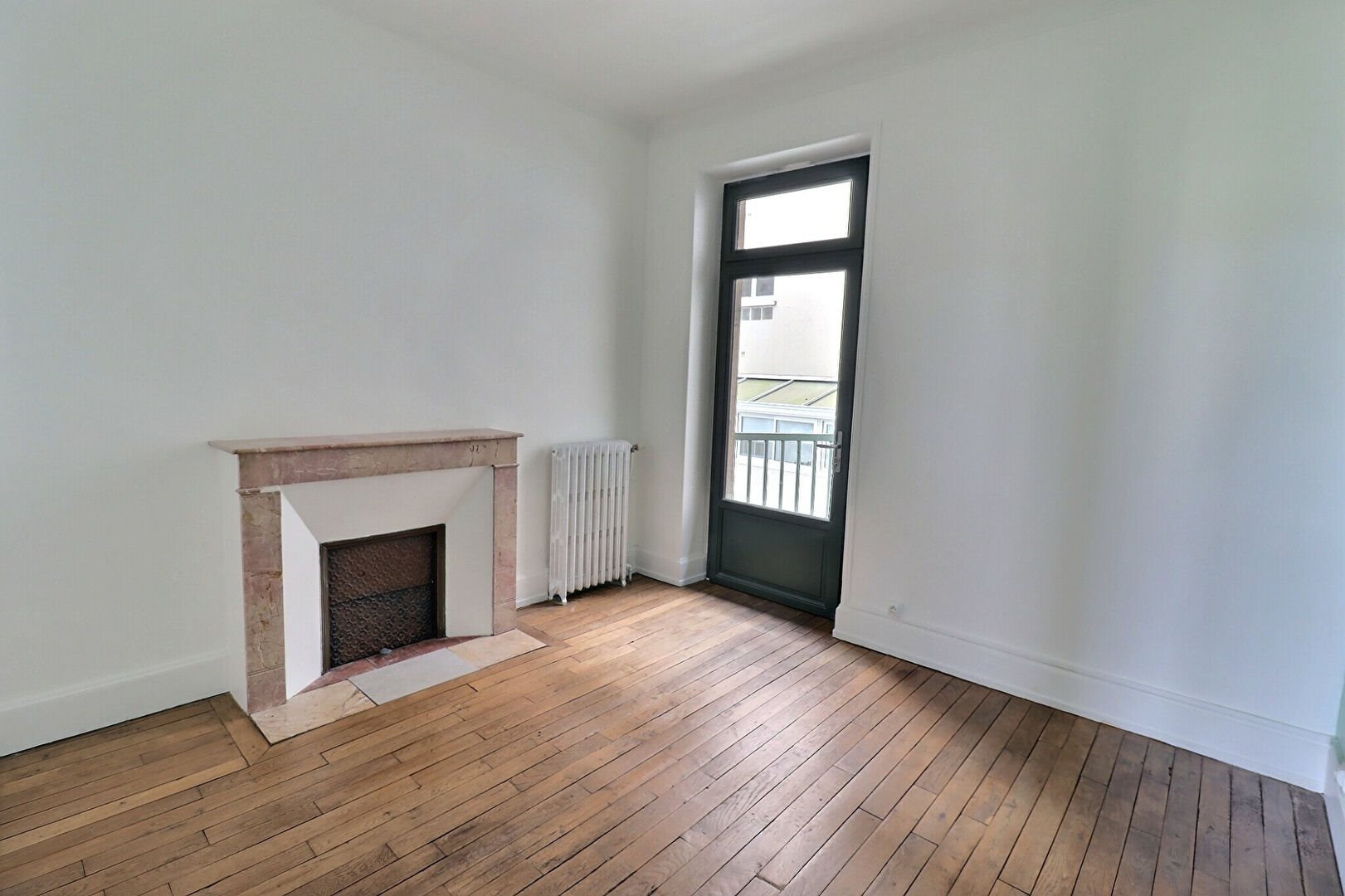 Appartement à louer, 119m², Figeac