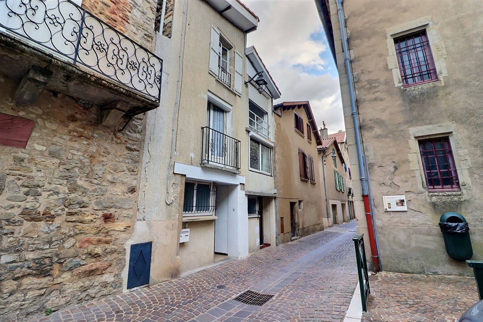 Maison à vendre, 109m², Villefranche-de-Rouergue