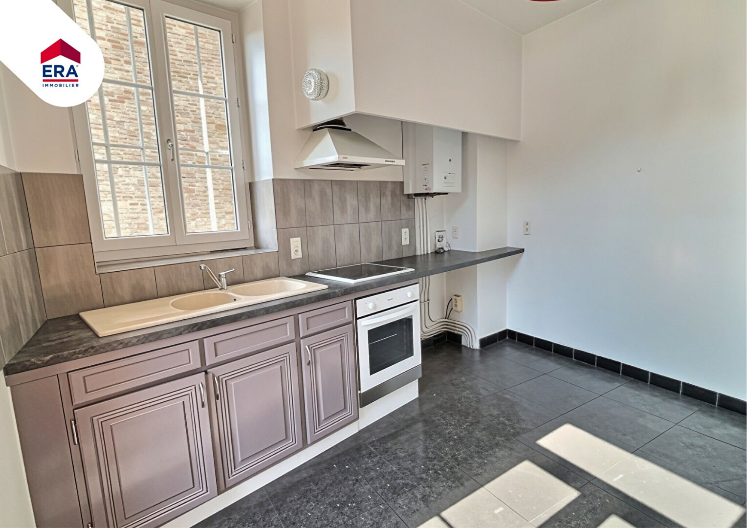 Appartement à louer, 77m², Figeac