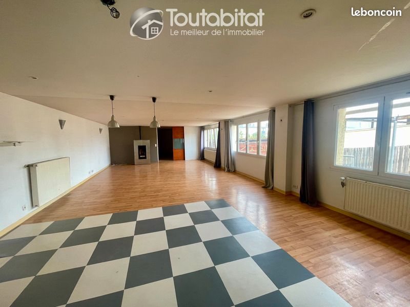 Appartement à vendre, 210m², Charleville-Mézières