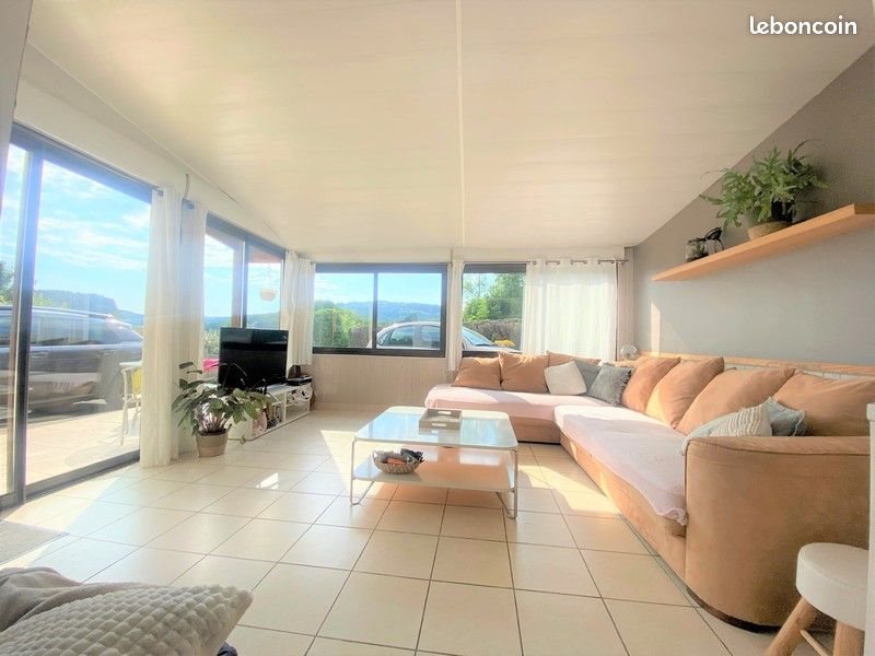 Maison à louer, 160m², Flize