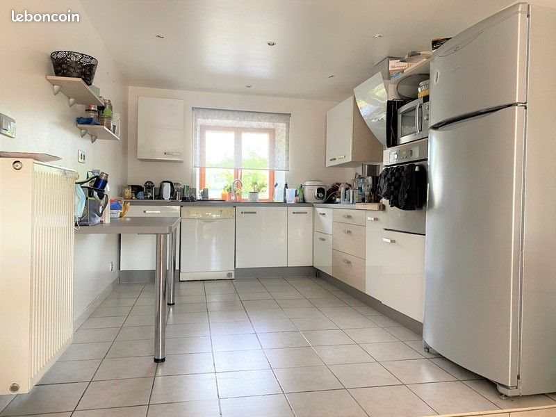 Maison à louer, 160m², Flize