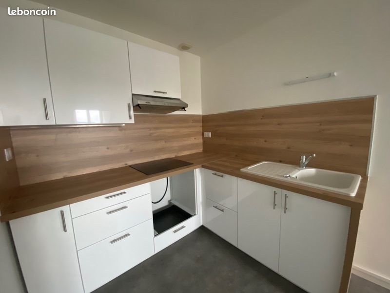 Appartement à louer, 43m², Glaire