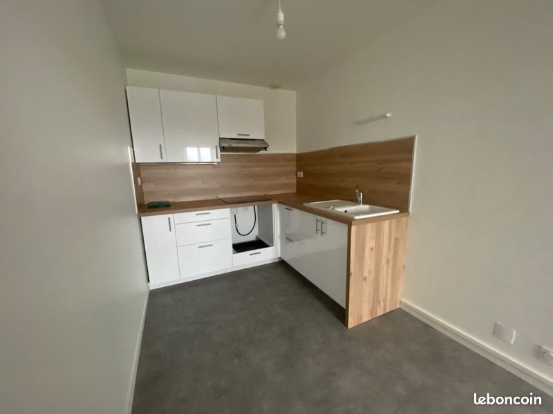 Appartement à louer, 43m², Glaire