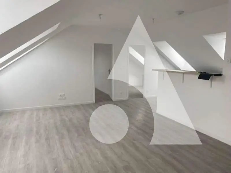 Appartement à louer, 50m², Saint-Martin-Longueau