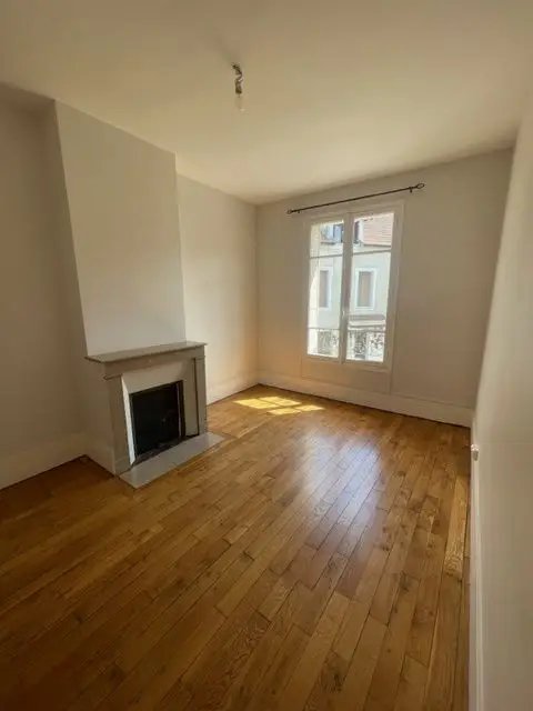 Appartement à louer, 144m², Melun