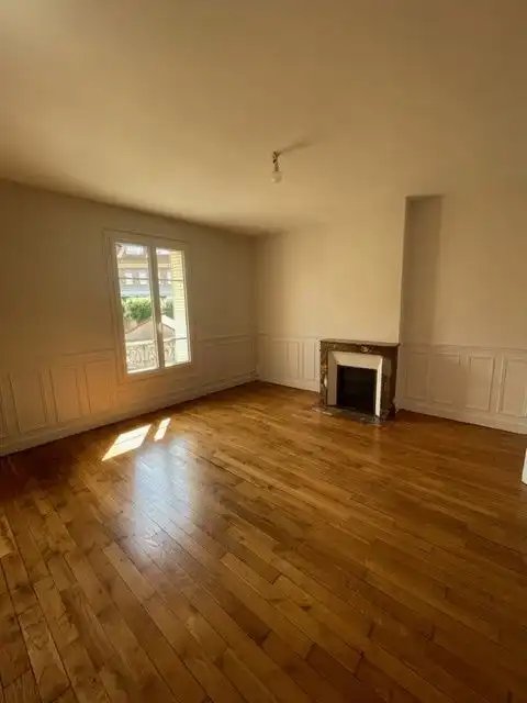 Appartement à louer, 144m², Melun