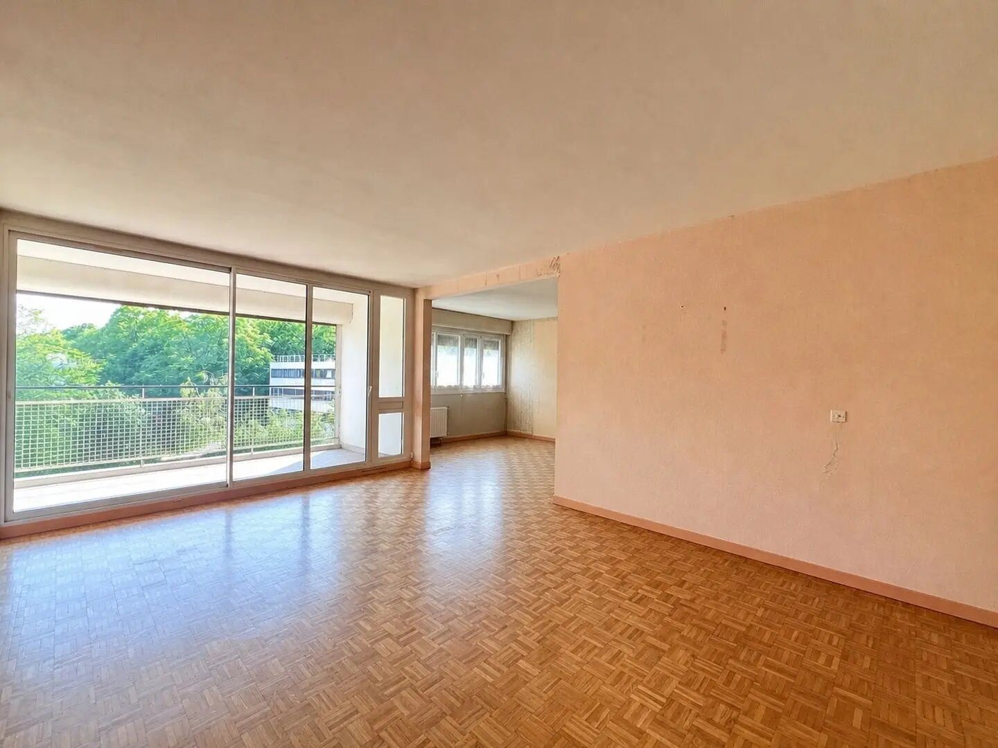 Appartement à vendre, 119m², Vaux-le-Pénil