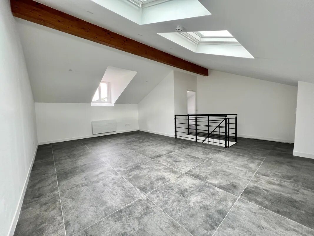 Appartement à vendre, 71m², Vaux-le-Pénil