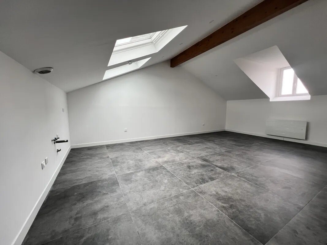 Appartement à vendre, 71m², Vaux-le-Pénil
