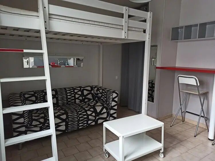 Appartement à louer, 18m², Tours