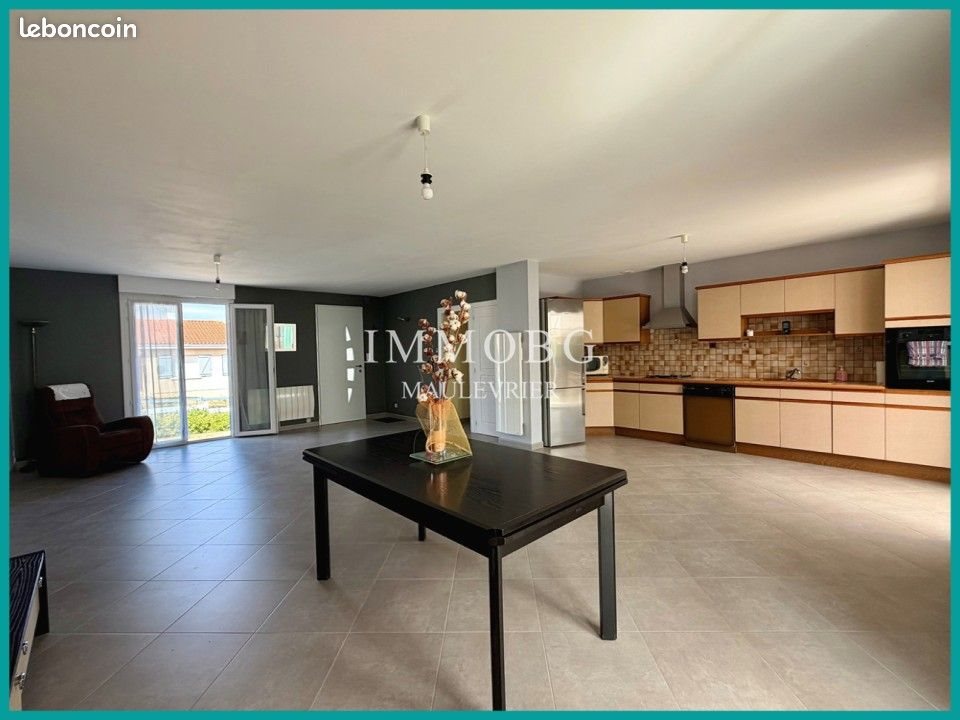 Maison à vendre, 95m², Vezins