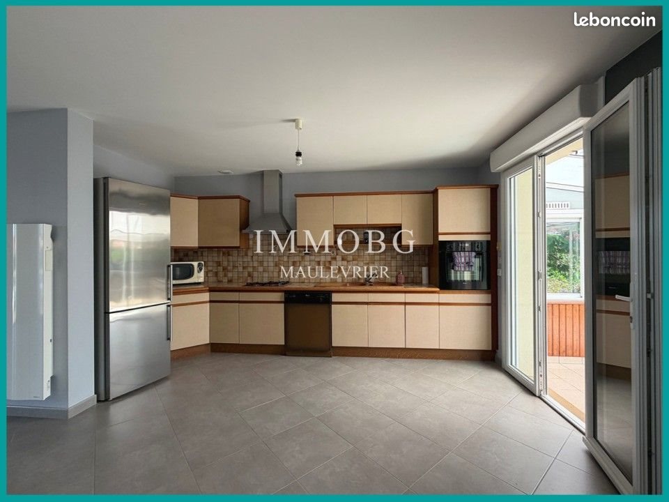 Maison à vendre, 95m², Vezins