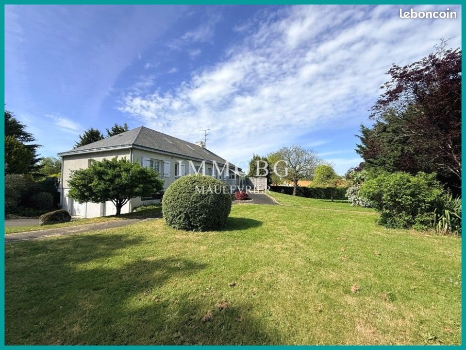 Maison à vendre, 167m², Nueil-les-Aubiers