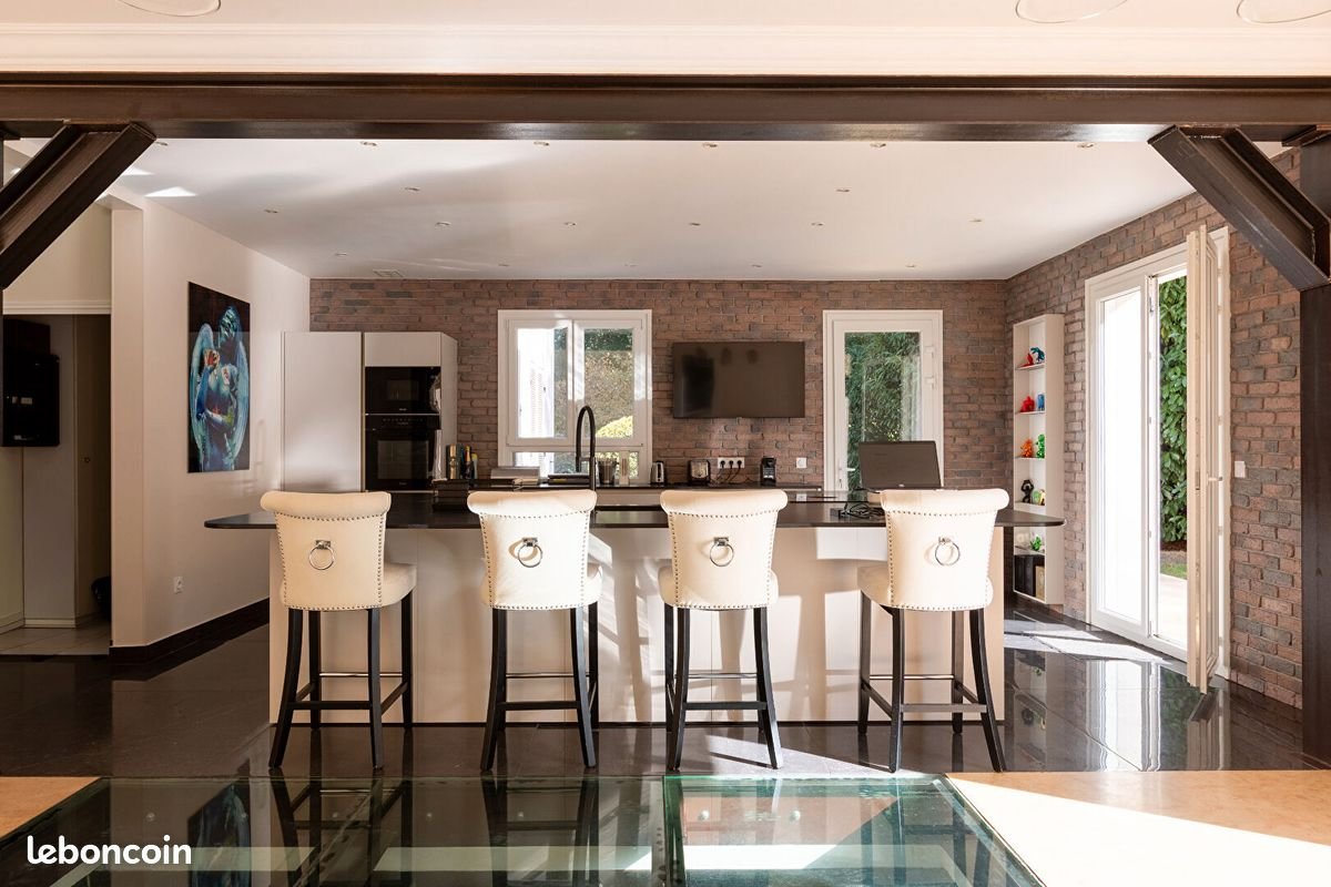 Maison à vendre, 412m², Louveciennes