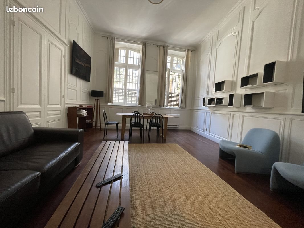 Appartement à louer, 46m², Bordeaux