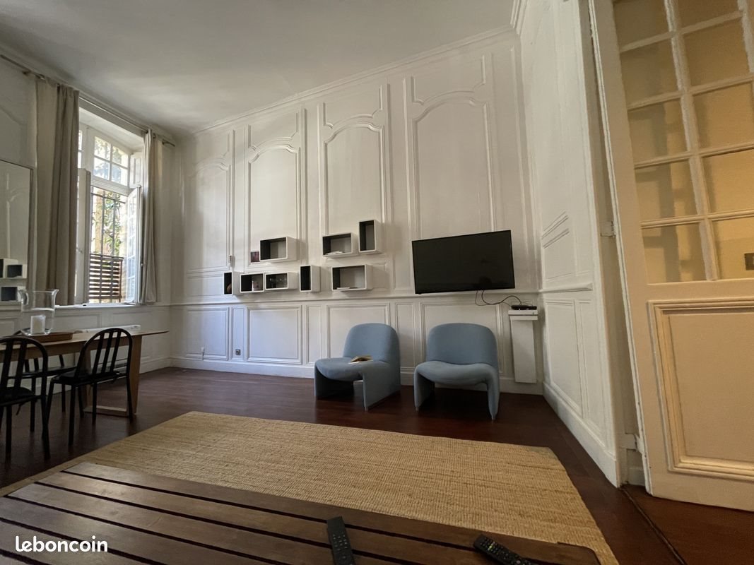 Appartement à louer, 46m², Bordeaux