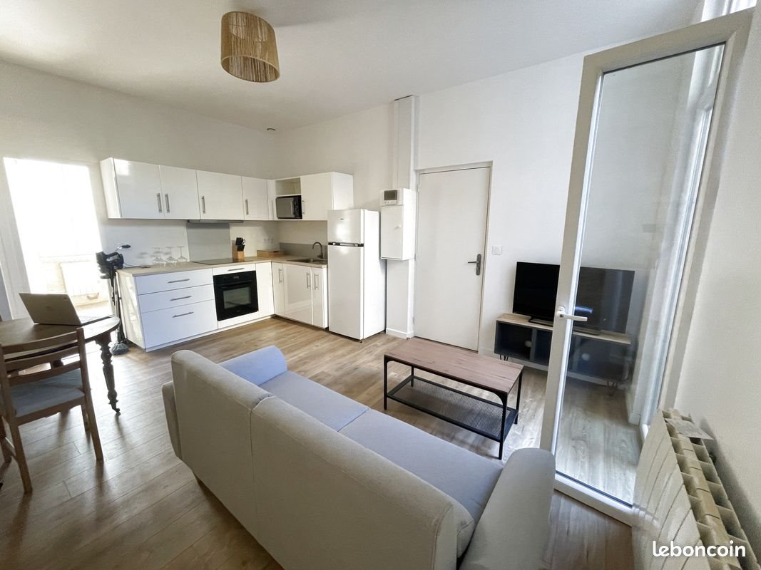 Appartement à louer, 45m², Bordeaux