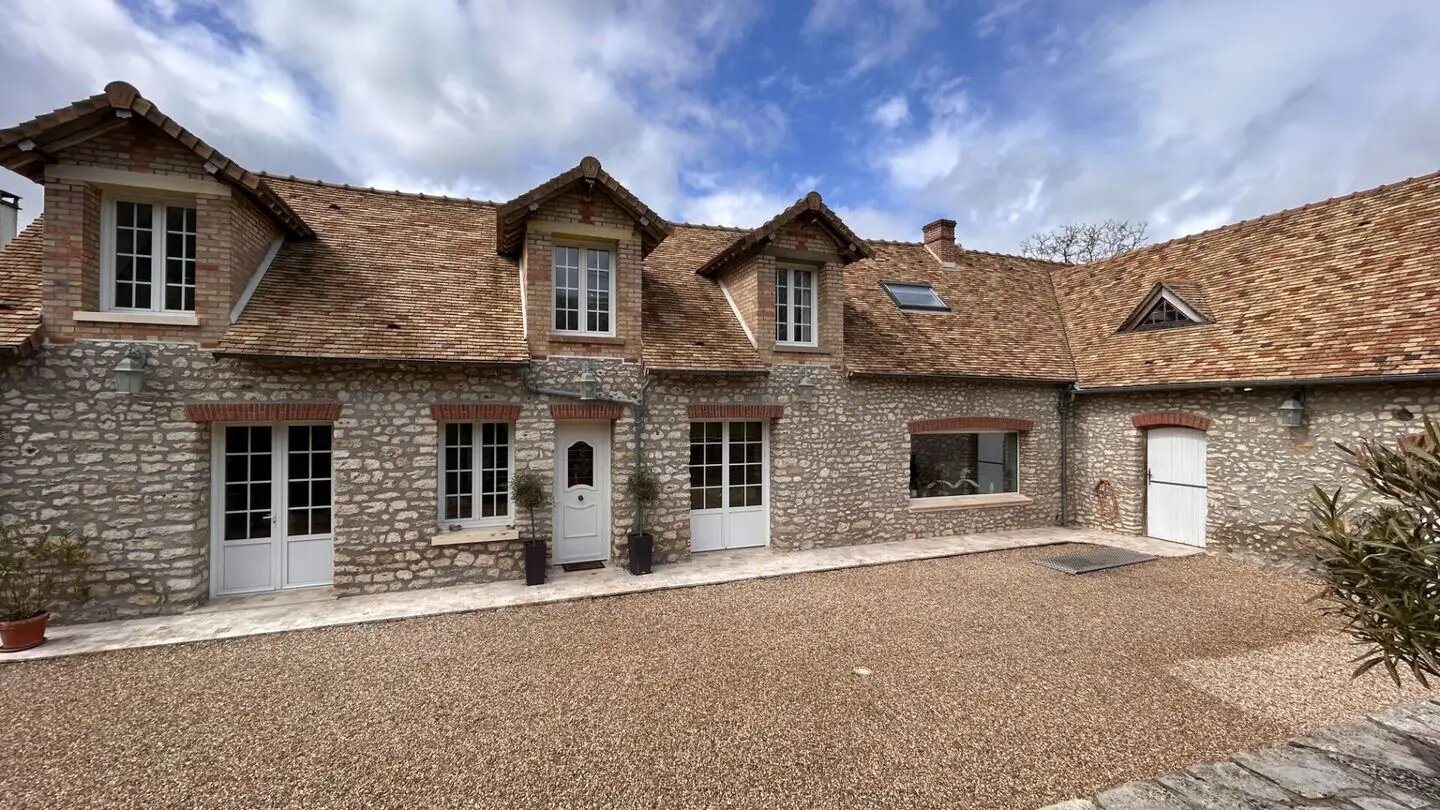 Maison à vendre, 190m², Courcelles-lès-Gisors