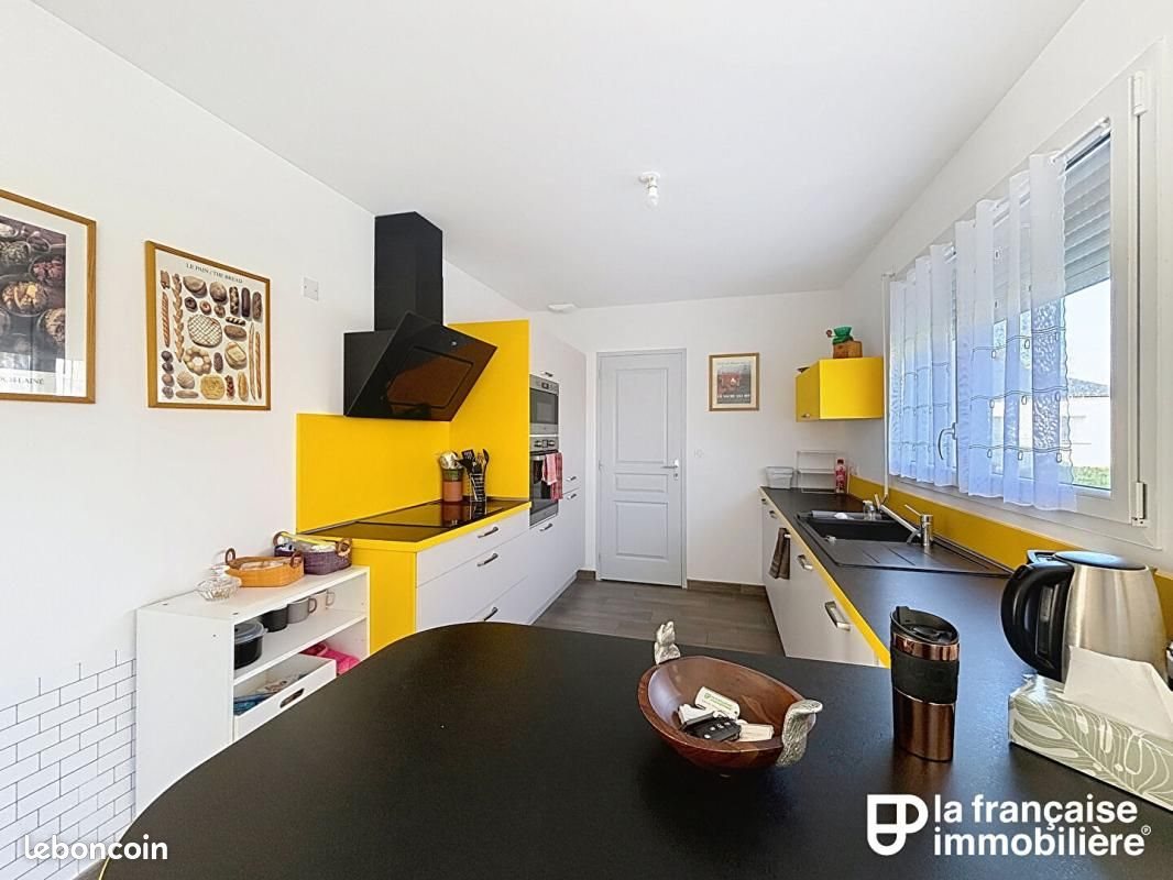 Maison à louer, 105m², Landujan