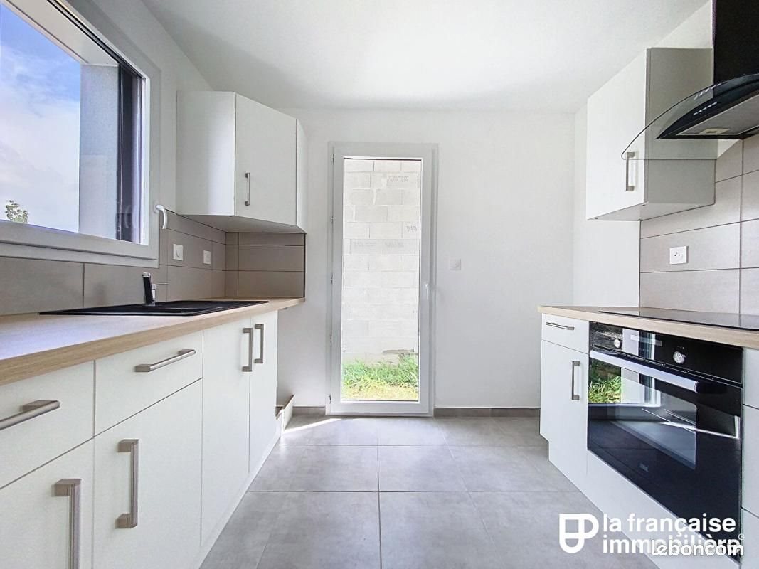 Maison à louer, 96m², Montauban-de-Bretagne
