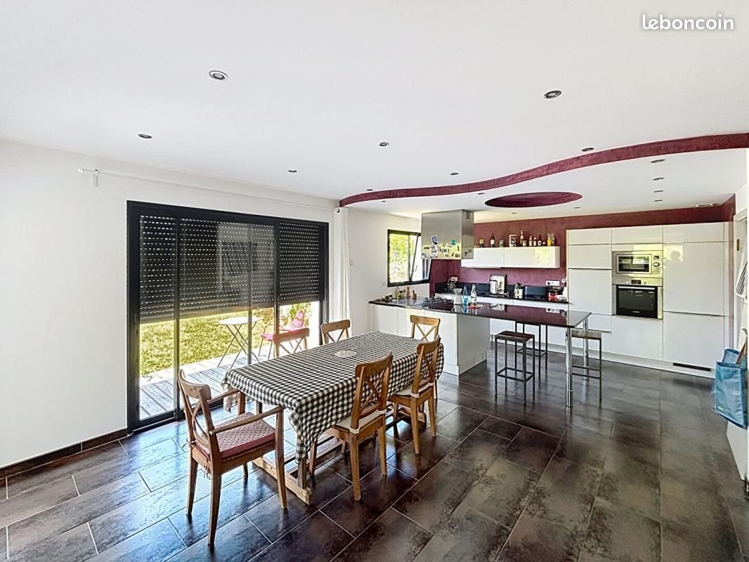 Maison à vendre, 160m², La Chapelle-des-Fougeretz