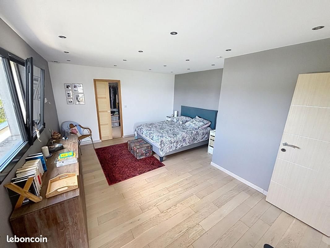 Maison à vendre, 160m², La Chapelle-des-Fougeretz
