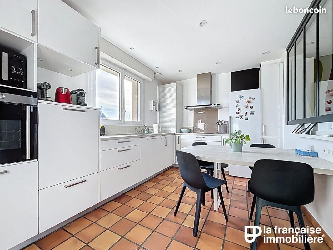 Maison à vendre, 218m², Mordelles