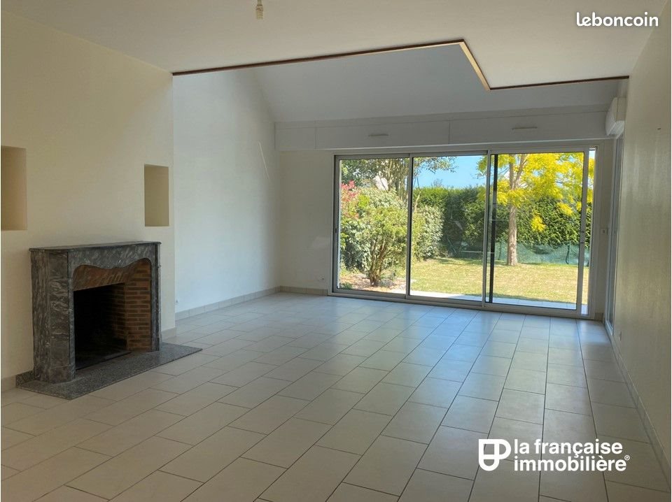 Maison à louer, 174m², La Chapelle-des-Fougeretz