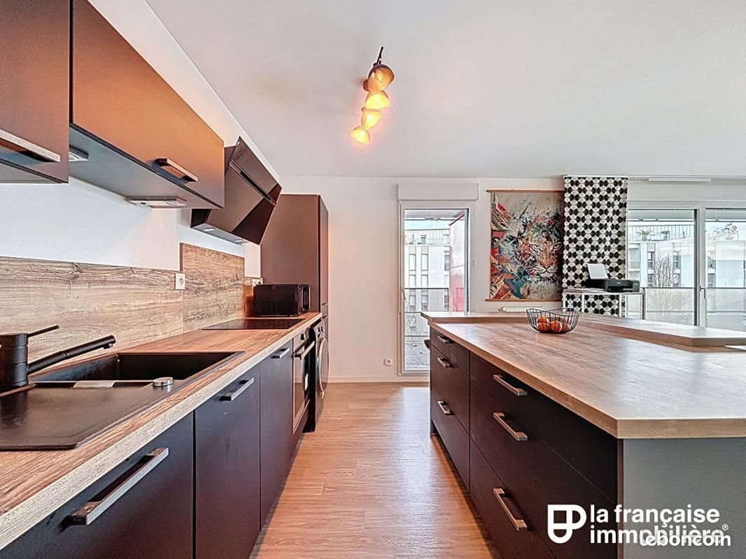 Appartement à louer, 80m², Vezin-le-Coquet